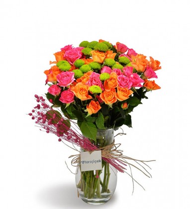 Vazoda Çardak Gül Aranjmanı