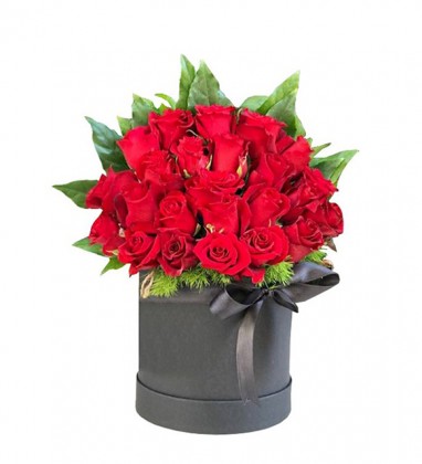 Kutuda 25 Kırmızı Gül